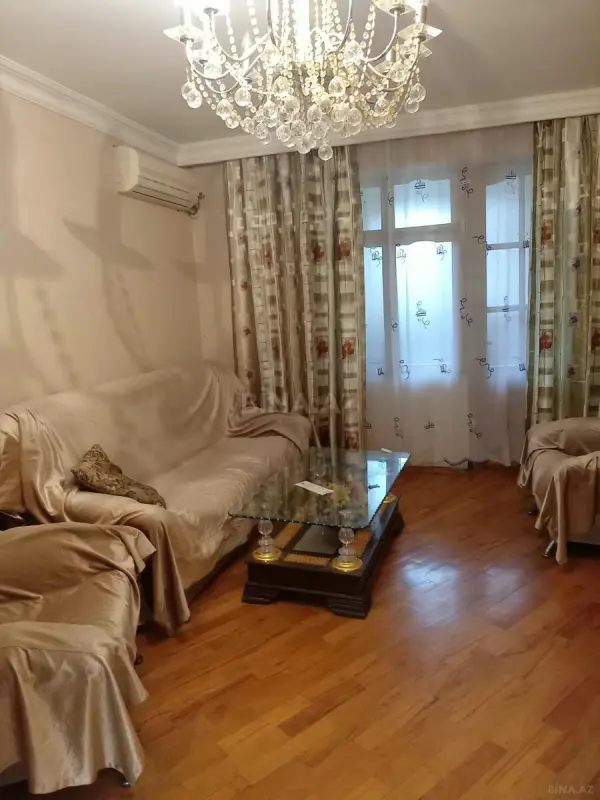 Satılır 3 otaqlı mənzil 70 m²