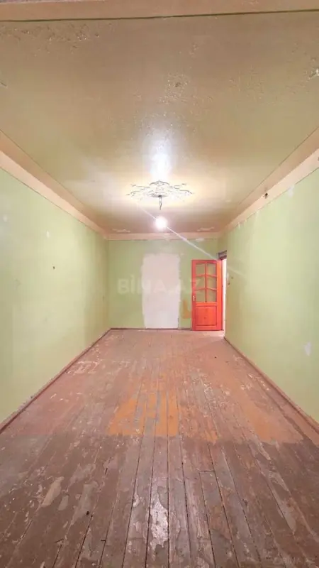Satılır 4 otaqlı mənzil 98 m²