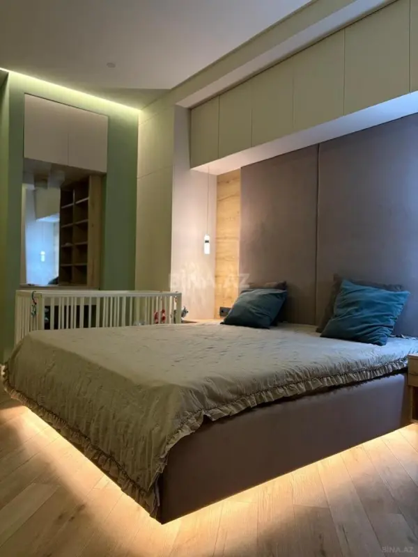 Kirayə verilir 3 otaqlı mənzil 91 m²