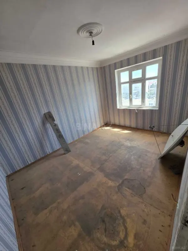 Satılır 2 otaqlı mənzil 58 m²