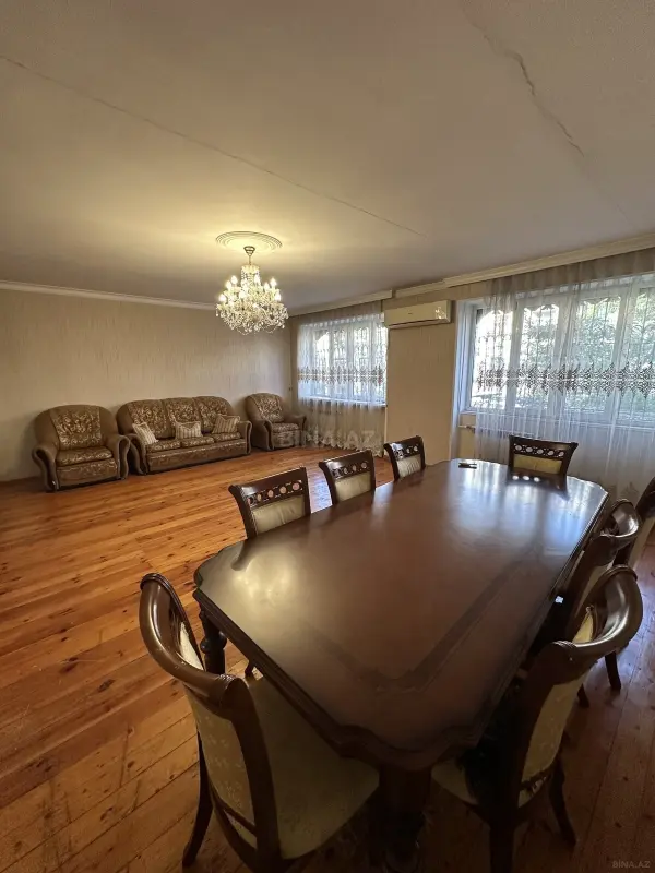 Kirayə verilir 4 otaqlı mənzil 100 m²