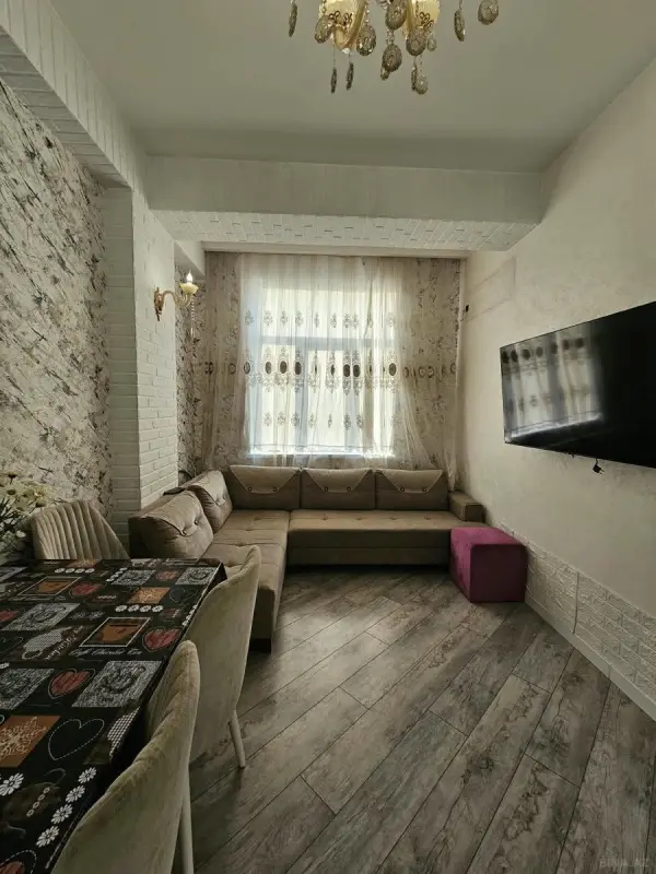Satılır 3 otaqlı mənzil 55 m²