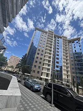 Satılır 2 otaqlı mənzil 72 m² — Bakı, Nizami 2 otaq 72.00 m²