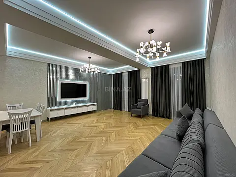 Satılır 3 otaqlı mənzil 170 m² — Bakı 3 otaq 170.00 m²