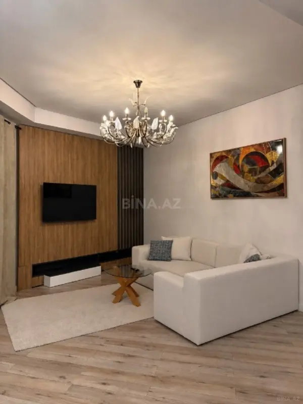 Kirayə verilir 3 otaqlı mənzil 91 m²