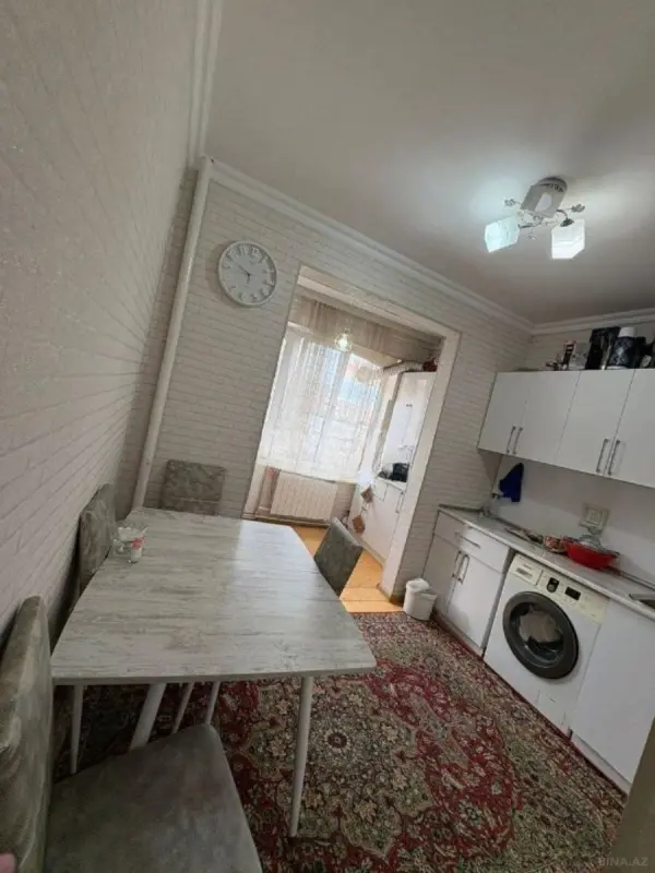 Satılır 2 otaqlı mənzil 65 m²