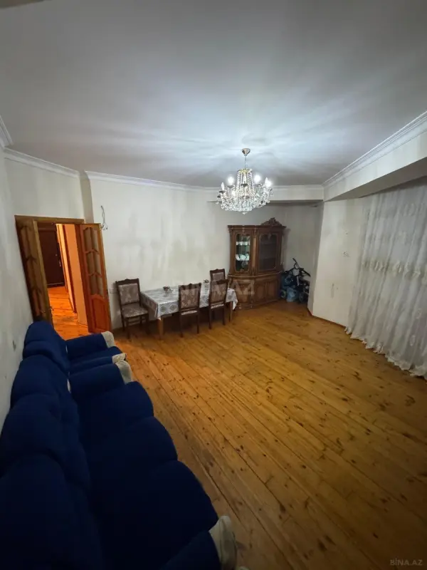 Kirayə verilir 3 otaqlı mənzil 120 m²