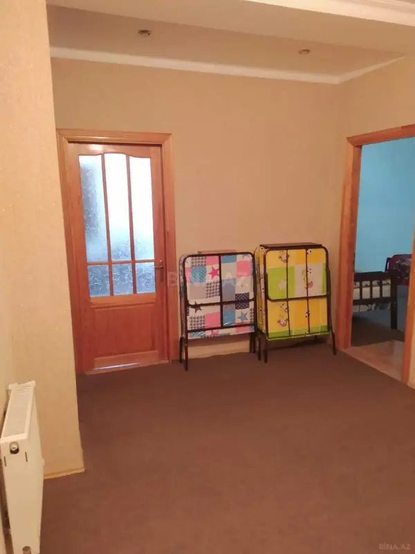 Kirayə verilir 2 otaqlı mənzil 90 m²