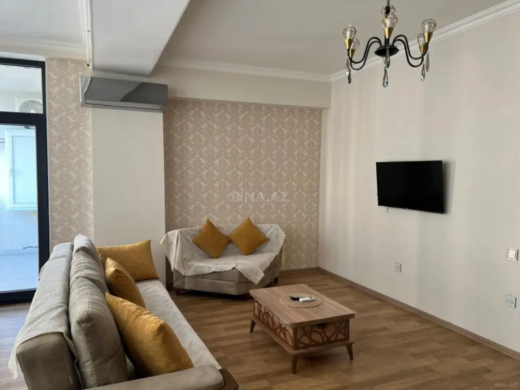 Satılır 2 otaqlı mənzil 62 m²