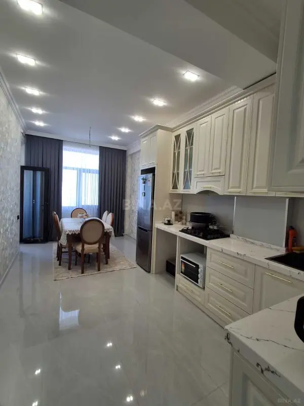 Satılır 3 otaqlı mənzil 68.2 m²