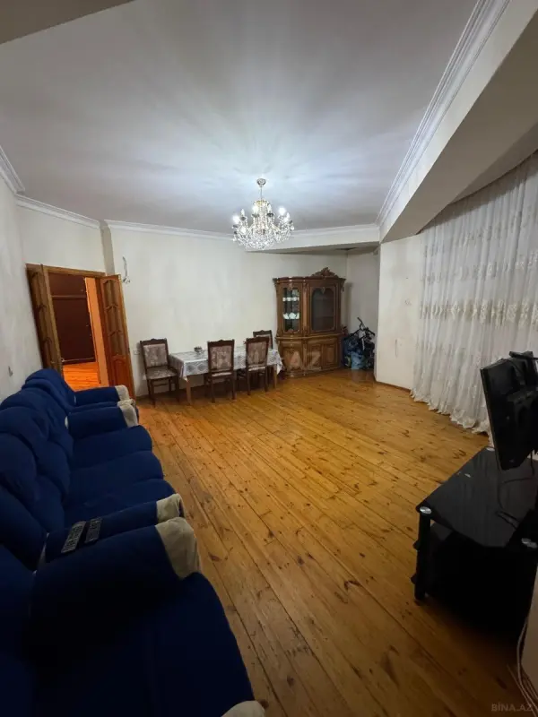 Kirayə verilir 3 otaqlı mənzil 125 m²