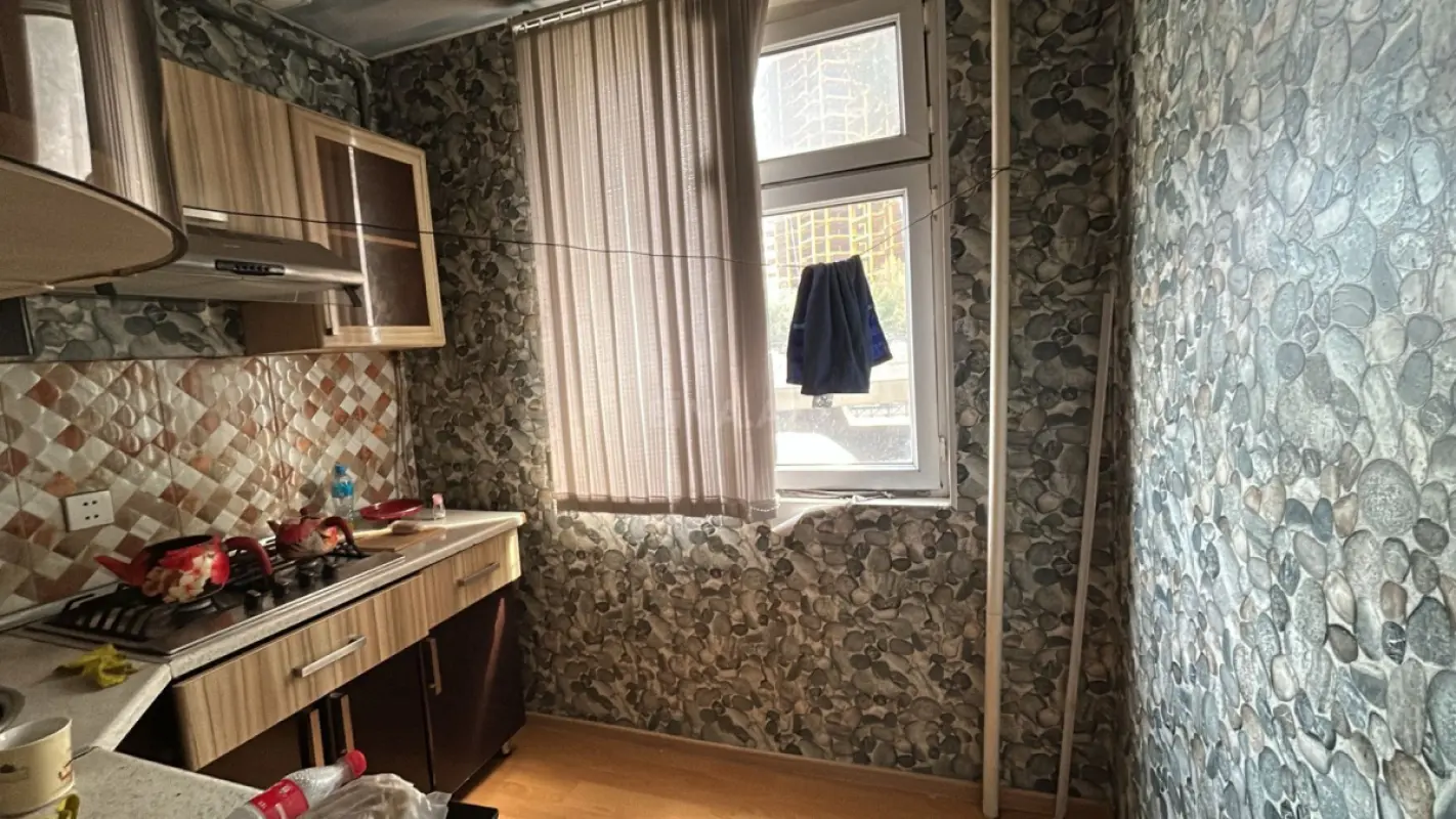 Kirayə verilir 1 otaqlı mənzil 45 m²