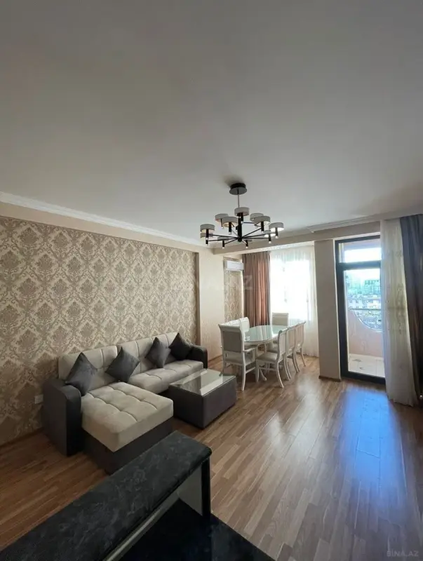 Kirayə verilir 2 otaqlı mənzil 80 m²