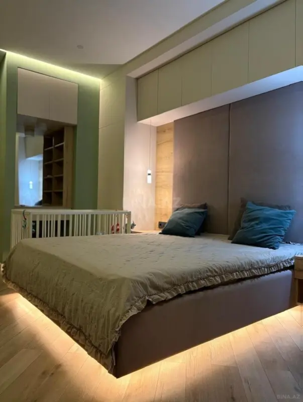 Kirayə verilir 3 otaqlı mənzil 100 m²