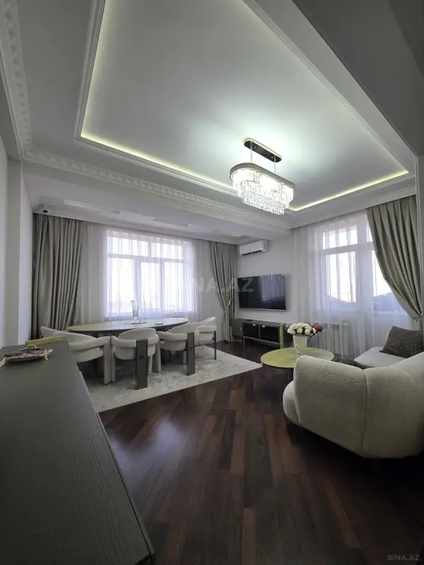 Satılır 2 otaqlı mənzil 75 m²