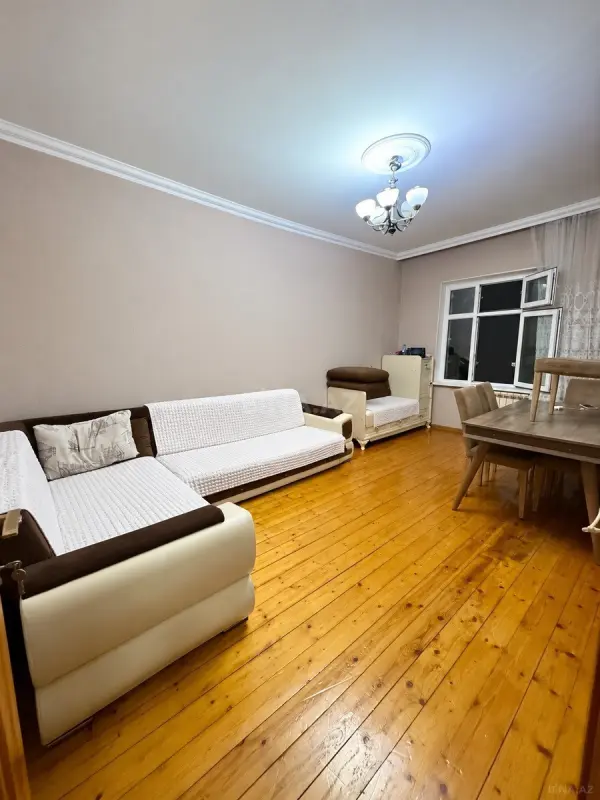 Satılır 2 otaqlı mənzil 65 m²