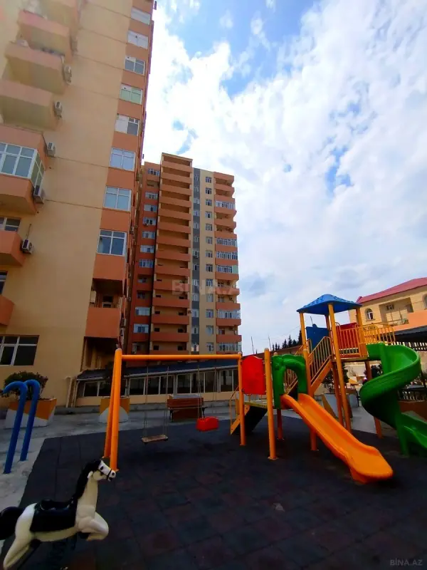 Satılır 2 otaqlı mənzil 56.9 m²