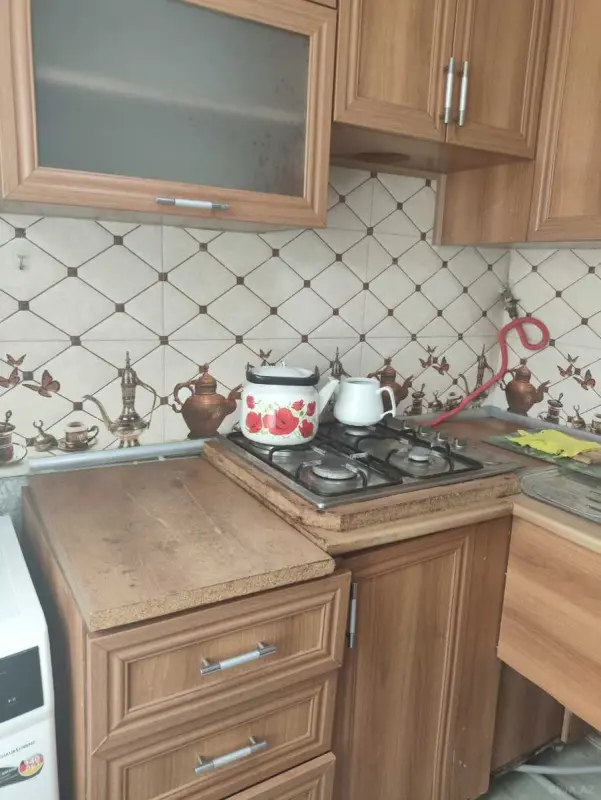 Kirayə verilir 1 otaqlı mənzil 40 m²