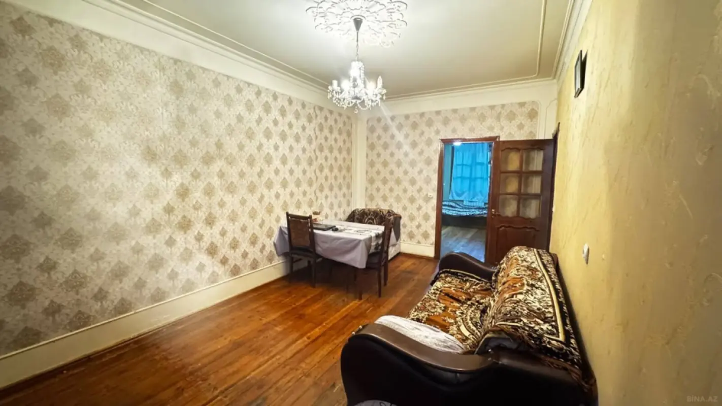 Kirayə verilir 2 otaqlı mənzil 45 m²
