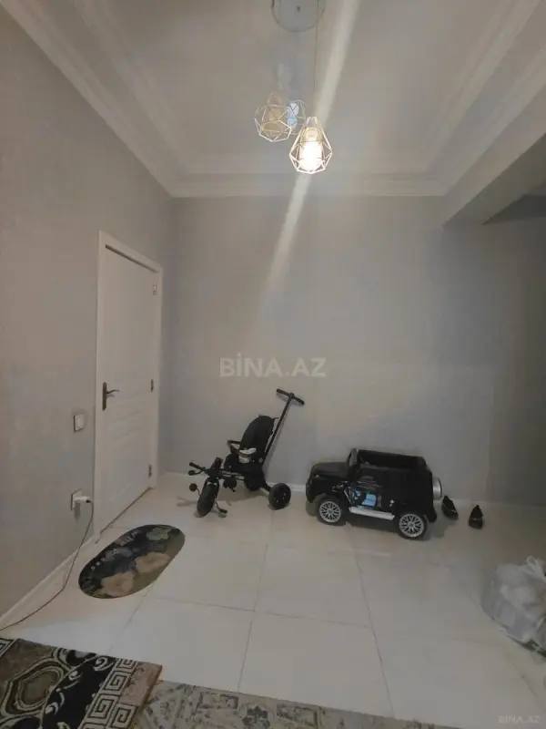 Kirayə verilir 3 otaqlı mənzil 100 m²