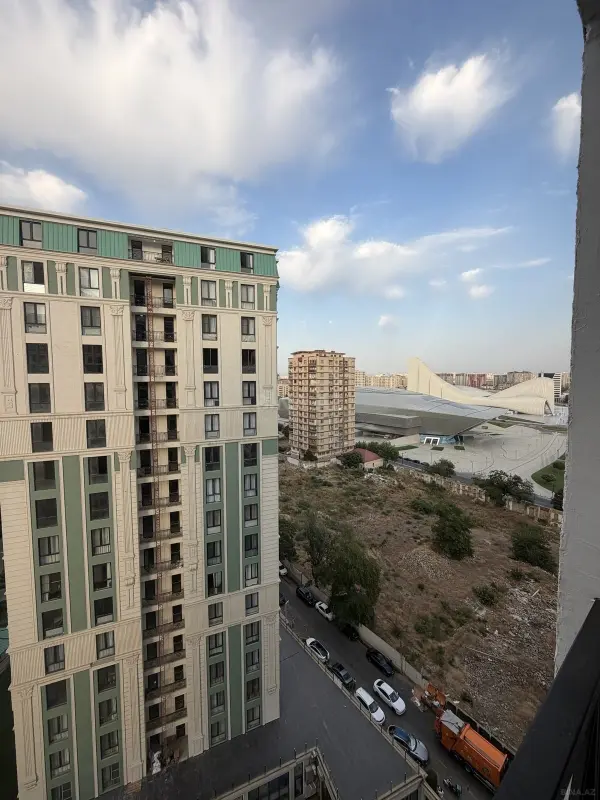 Kirayə verilir 2 otaqlı mənzil 97 m²