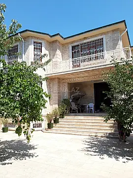 Satılır 8 otaqlı həyət evi 388.7 m² — Naxçıvan 8 otaq 388.70 m²