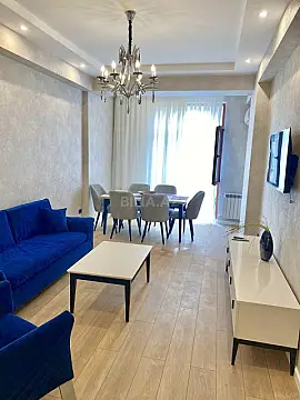 Kirayə verilir 2 otaqlı mənzil 70 m² — Bakı, Nəsimi 2 otaq 70.00 m²