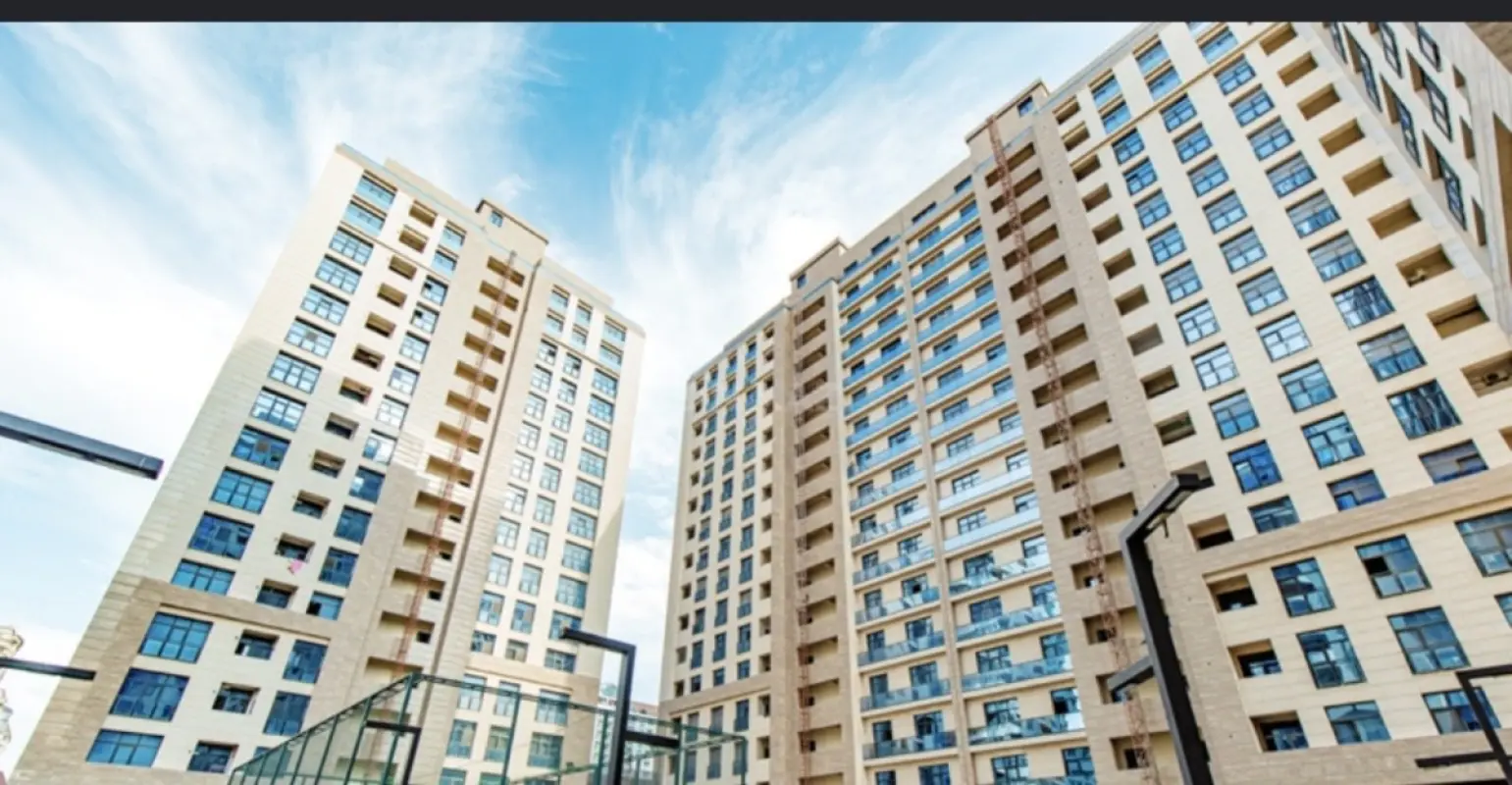 Satılır 3 otaqlı mənzil 97 m²