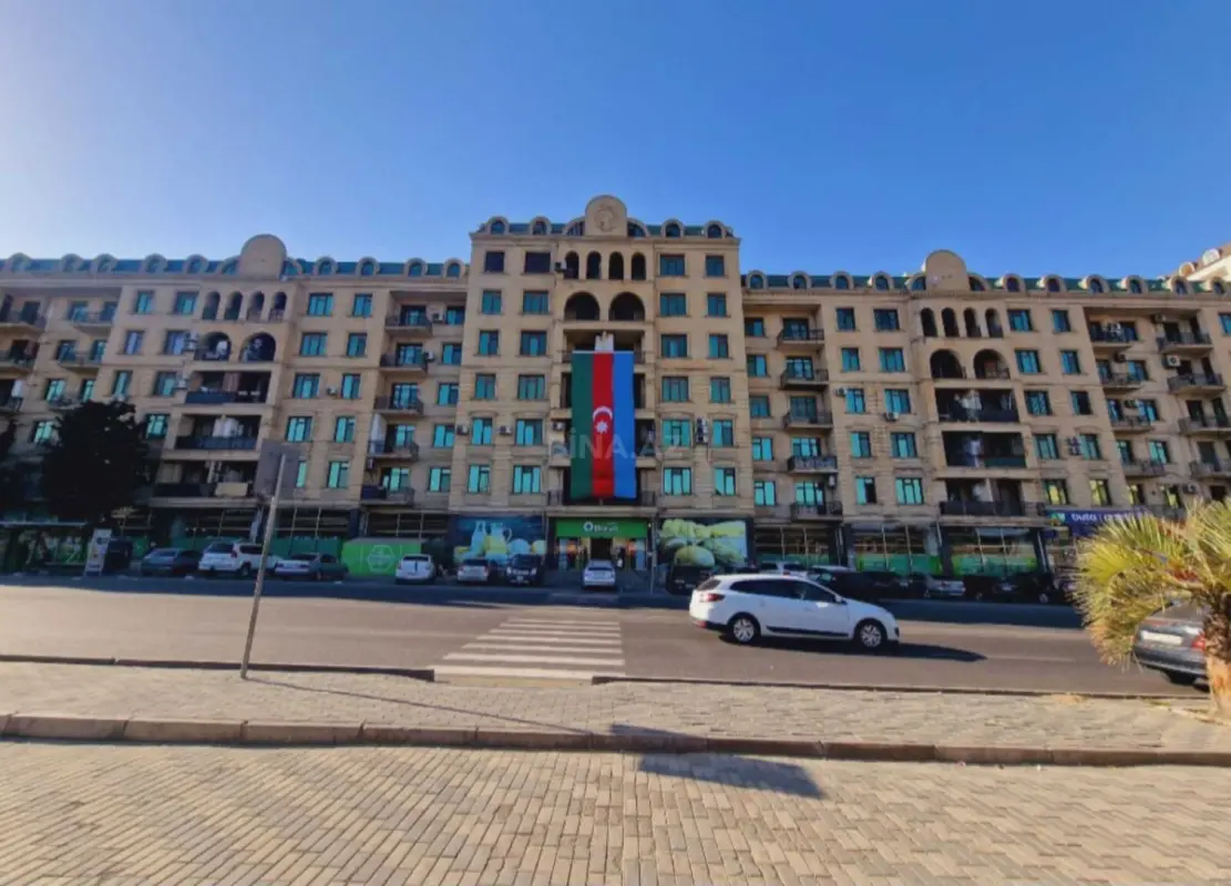 Satılır 2 otaqlı mənzil 62 m²