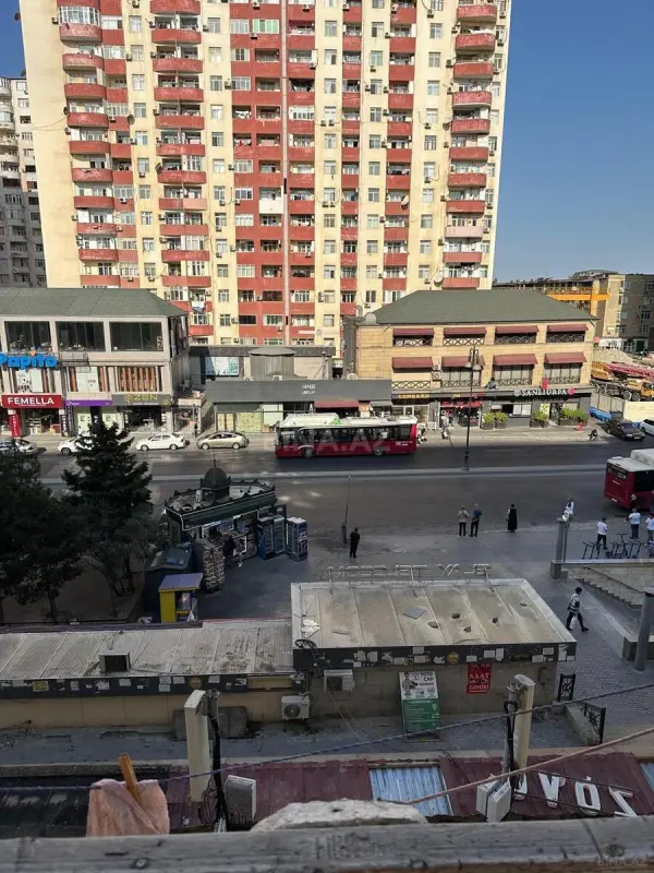 Satılır 2 otaqlı mənzil 65 m²