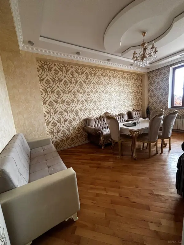Kirayə verilir 3 otaqlı mənzil 120 m²