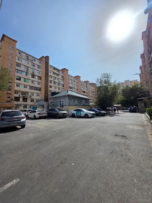 Satılır 4 otaqlı mənzil 100 m²