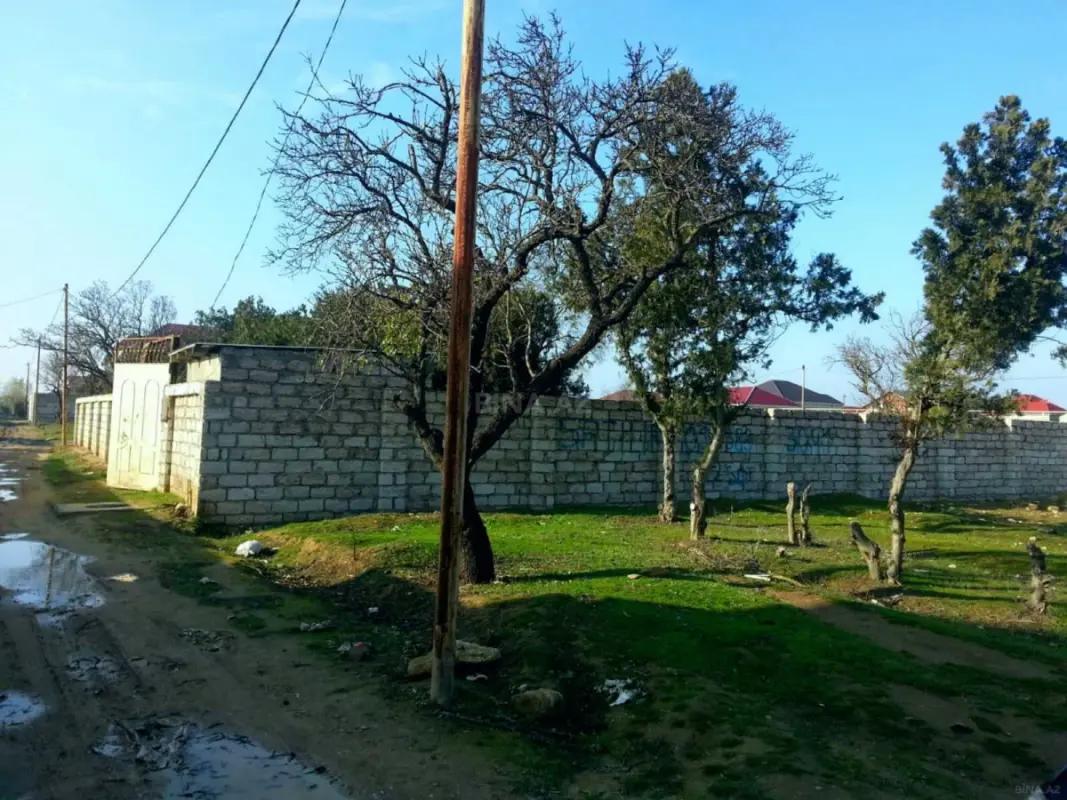 Satılır torpaq sahəsi 12 m²