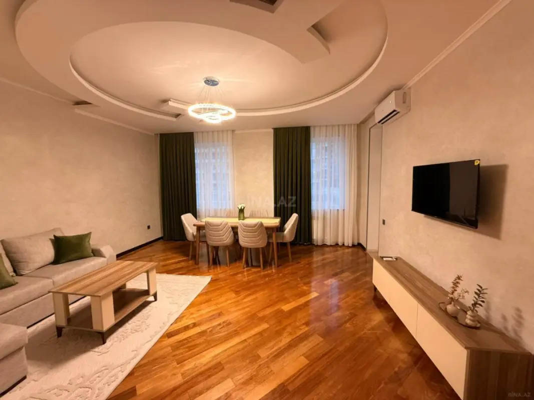 Kirayə verilir 2 otaqlı mənzil 100 m²