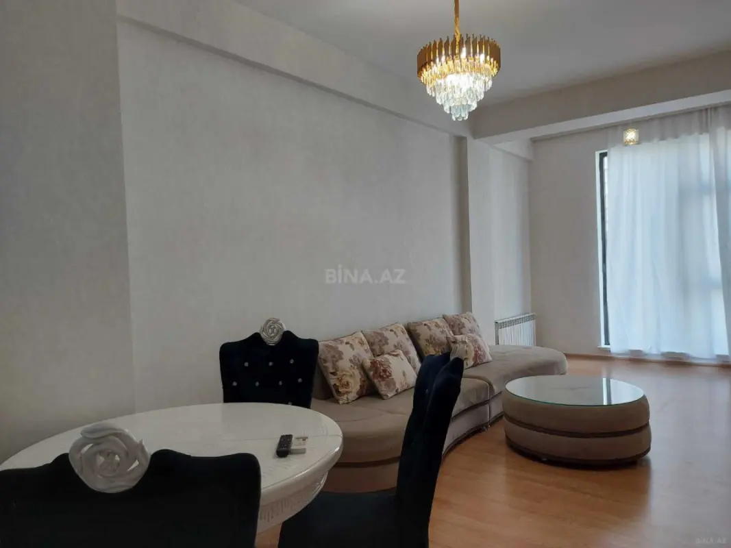 Kirayə verilir 3 otaqlı mənzil 92 m²