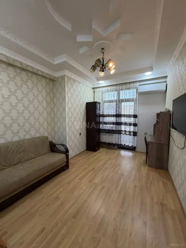 Kirayə verilir 2 otaqlı mənzil 58 m²