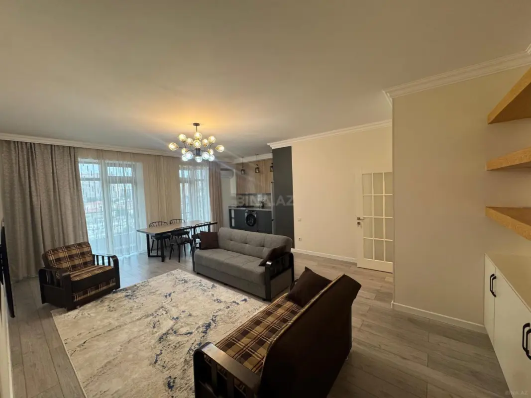 Kirayə verilir 3 otaqlı mənzil 95 m²