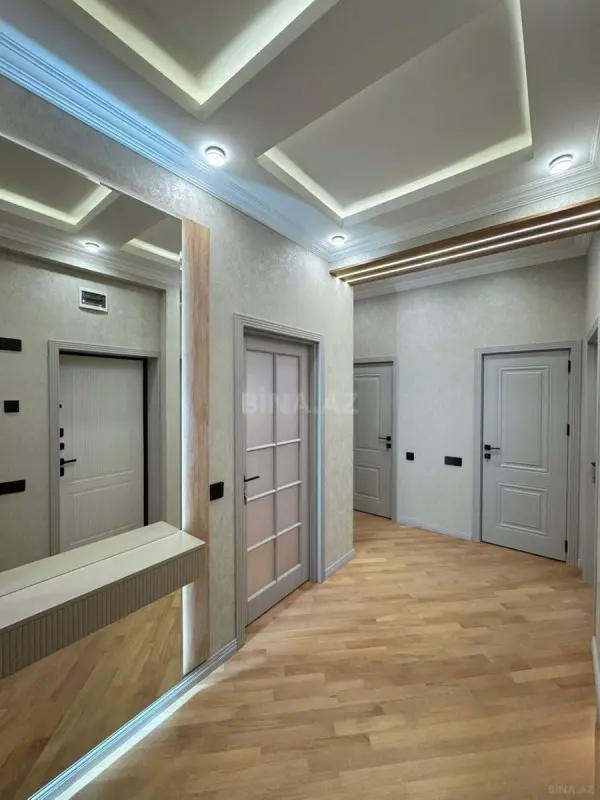 Satılır 2 otaqlı mənzil 90 m²