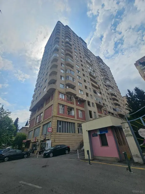 Satılır 3 otaqlı mənzil 72 m²