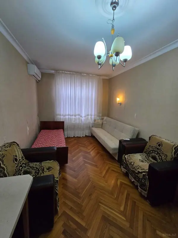 Kirayə verilir 3 otaqlı mənzil 117 m²