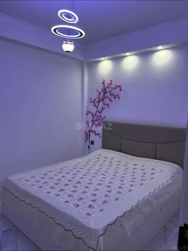 Kirayə verilir 2 otaqlı mənzil 50 m²
