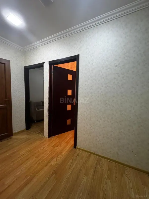 Satılır 3 otaqlı mənzil 67 m²