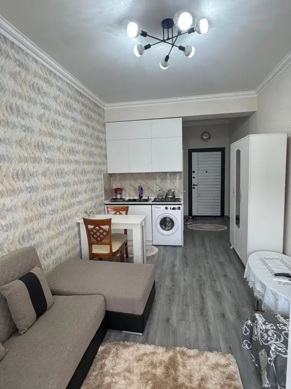 Kirayə verilir 1 otaqlı mənzil 40 m²