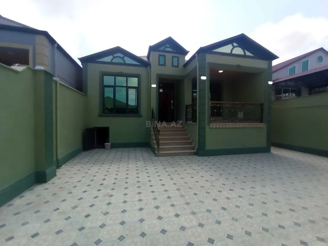 Satılır 4 otaqlı həyət evi 120 m²