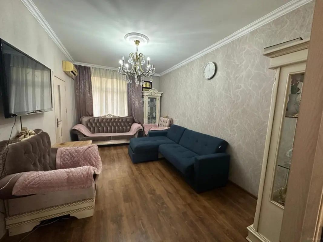 Kirayə verilir 2 otaqlı mənzil 50 m²