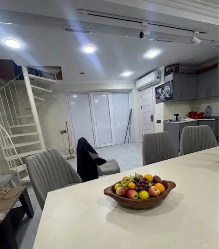 Satılır obyekt 50 m²