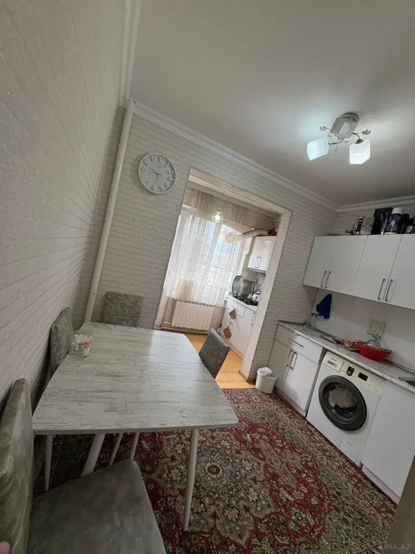 Satılır 2 otaqlı mənzil 65 m²