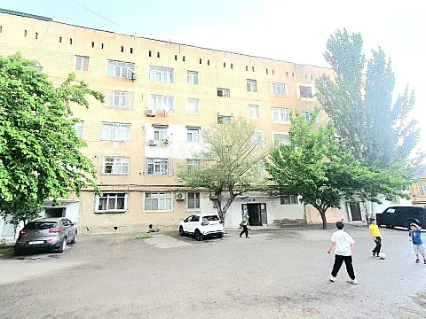 Satılır 2 otaqlı mənzil 60 m² — Bakı, Bakıxanov 2 otaq 60.00 m²