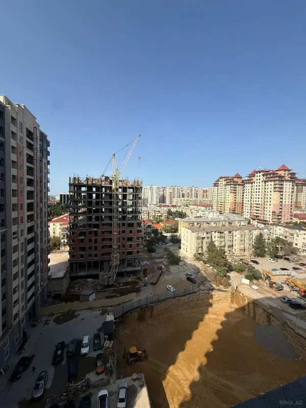 Satılır 3 otaqlı mənzil 87 m²