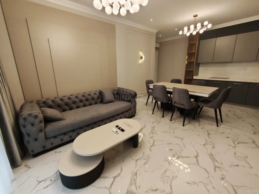 Kirayə verilir 4 otaqlı mənzil 155 m²
